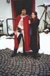 Ann�herungsversuche oder ein Herz (Stephanie Danne) und eine Krone (Markus Hattenkofer)