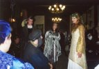 Die Fee Farindel pr�ft den albernischen Marschall Ulfwin Ui Llud